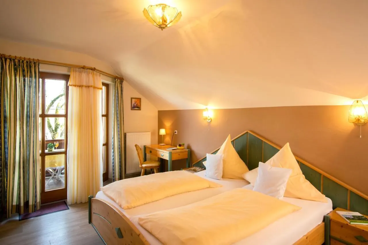 Landhaus Cornelia Bad Birnbach Guest house